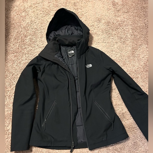 Womens North Face Jacket - Picture 2 of 6